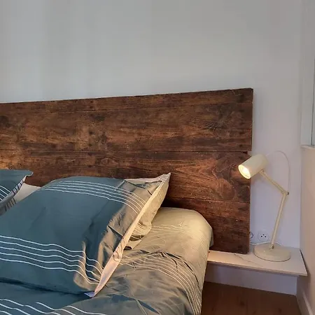 La Verrerie, Terrasse Et Jardinet Daire *